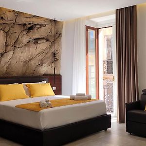 Palazzo Ferrucci Luxury Suites